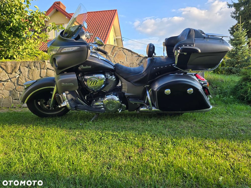 Indian Roadmaster - 8