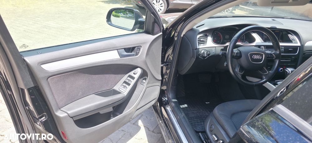 Audi A4 Avant 2.0 TDI quattro Stronic - 12