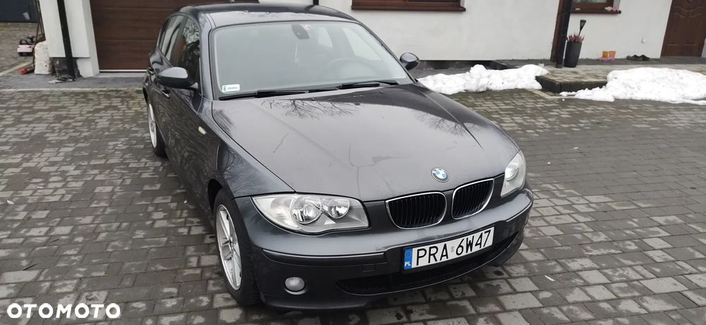 BMW Seria 1 120i - 8
