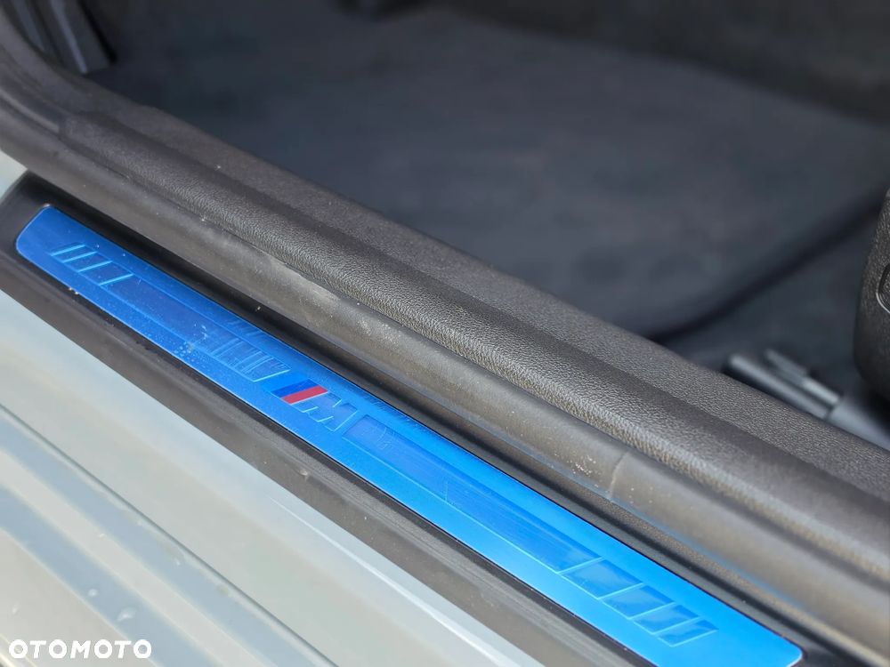 BMW Seria 3 320d xDrive mHEV M Sport - 24