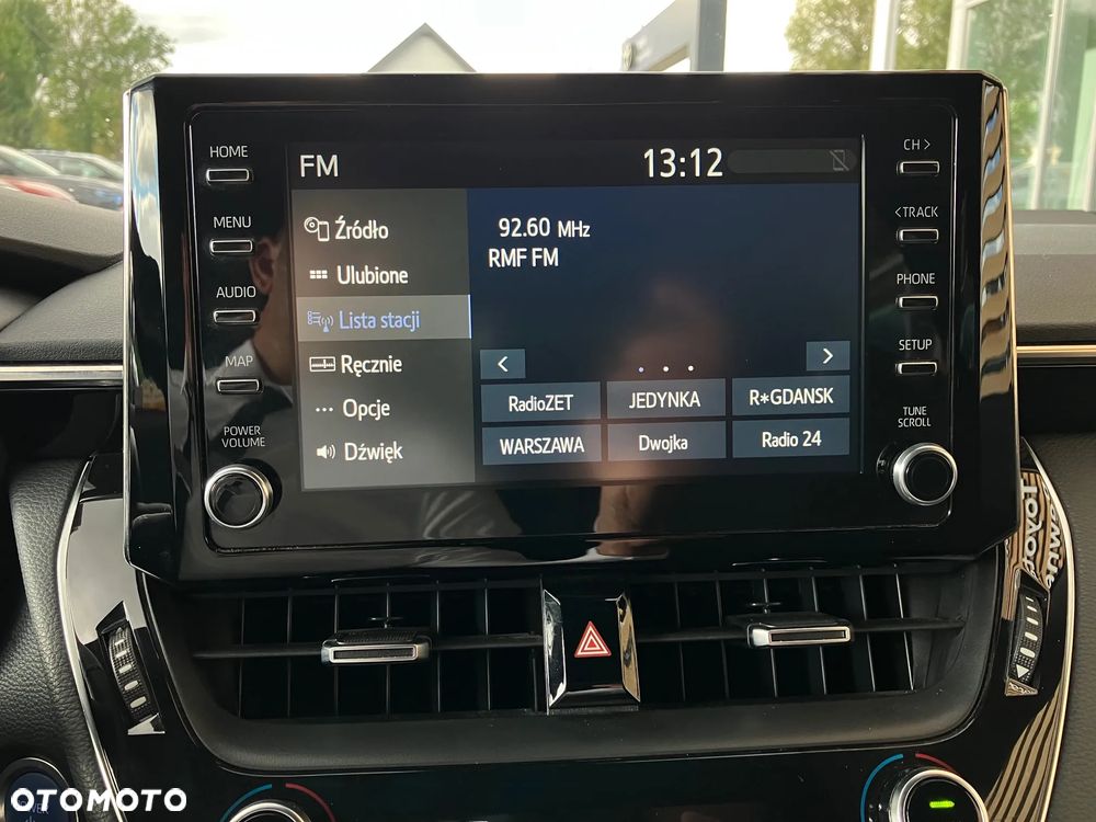 Toyota Corolla 1.8 Hybrid Comfort - 27