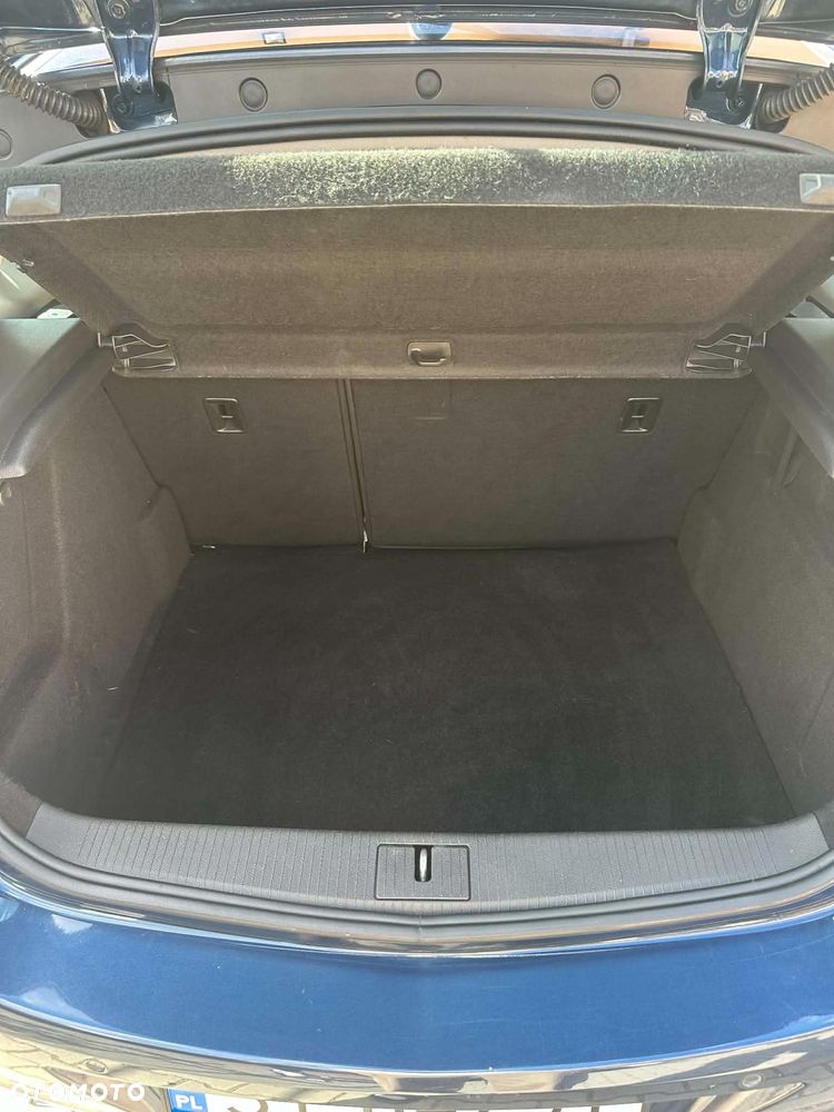 Opel Astra 1.4 T Cosmo - 9