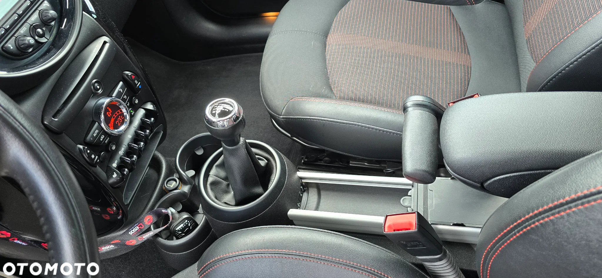 MINI Countryman Cooper SD ALL4 EU6 - 24