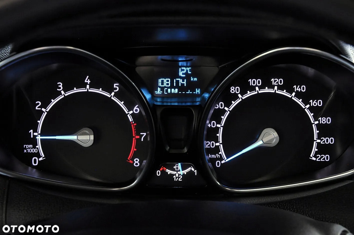 Ford EcoSport 1.0 EcoBoost TITANIUM - 31