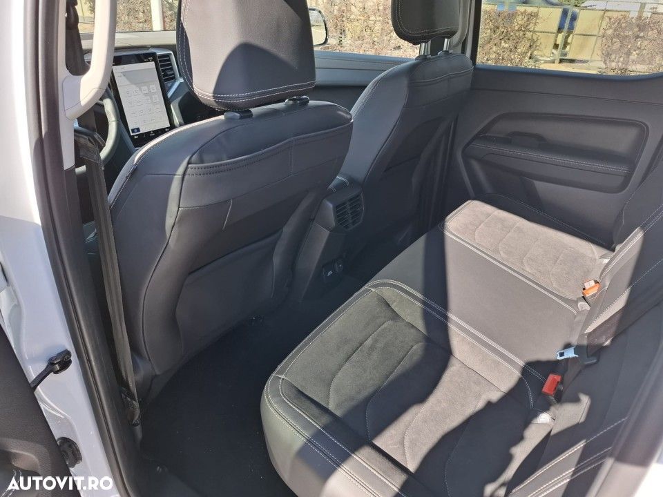 Volkswagen Amarok - 17