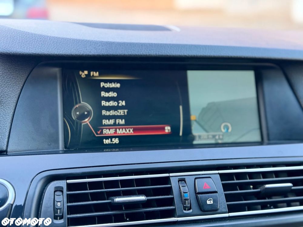 BMW Seria 5 520d - 27