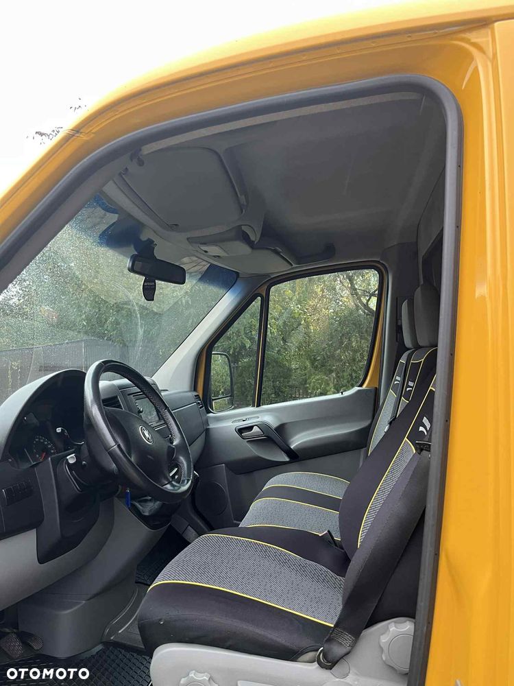 Volkswagen Crafter - 13
