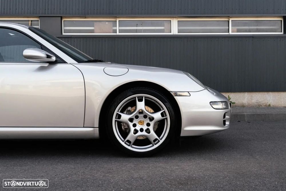 Porsche 911 (997) - 22