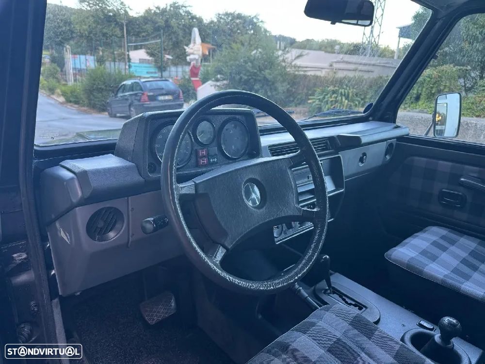 Mercedes-Benz G 300 - 18