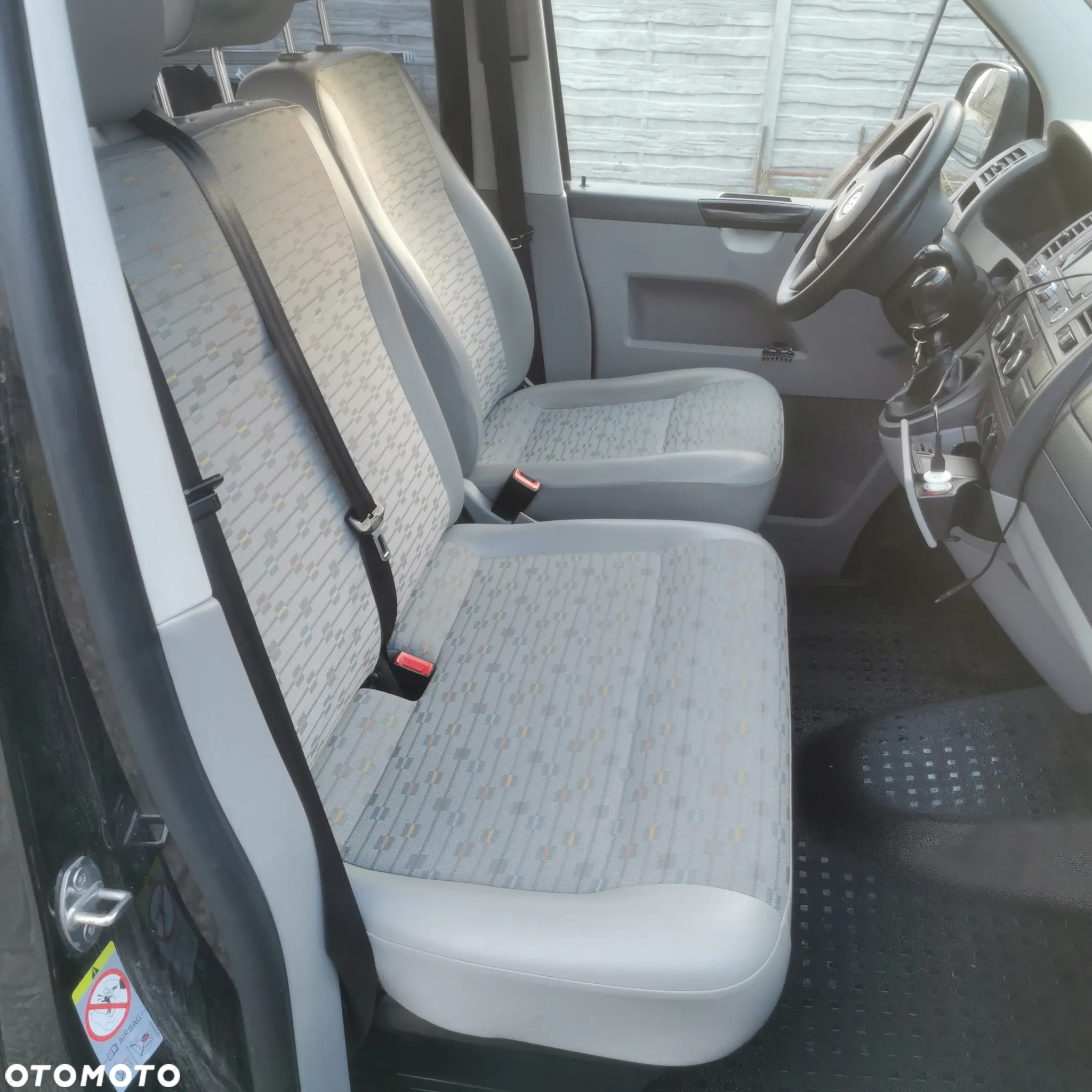 Volkswagen Transporter - 14