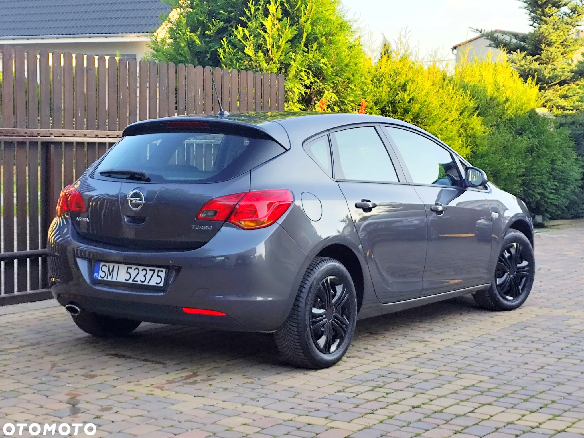 Opel Astra 1.4 Turbo Edition - 2