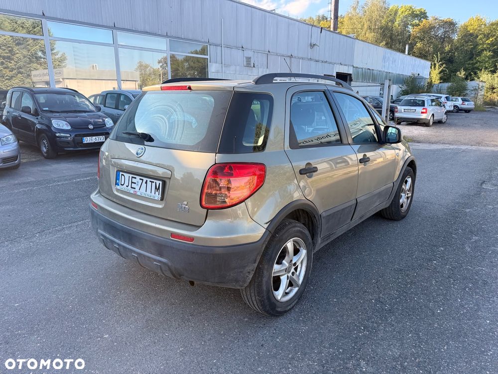 Fiat Sedici 1.6 16V 4x4 Dynamic - 6