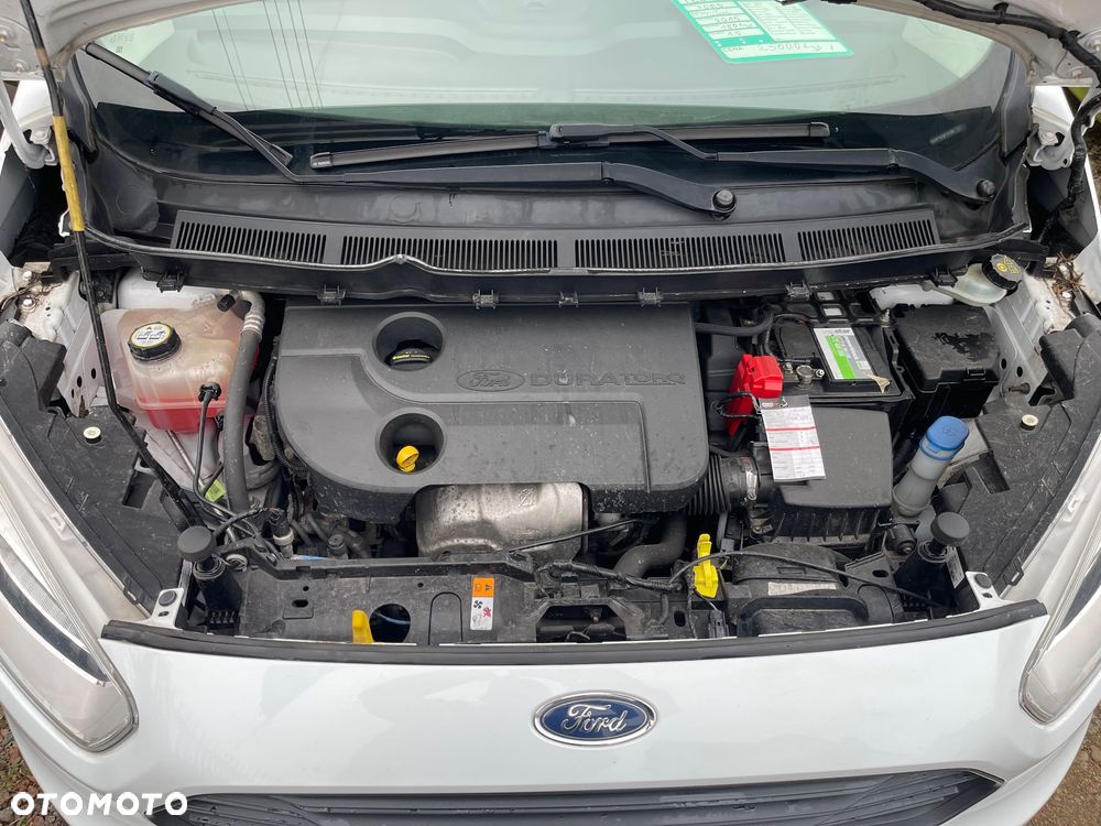 Ford Transit courier - 16