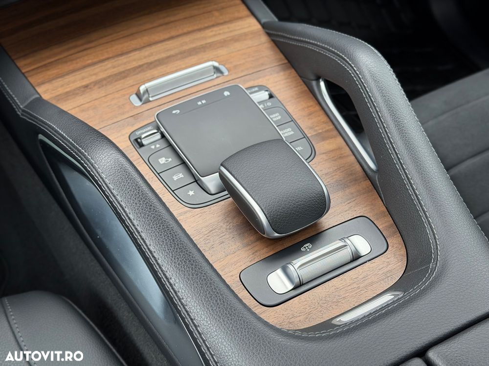 Mercedes-Benz GLE 300 d 4MATIC 9G-TRONIC AMG Line Advanced Plus - 19