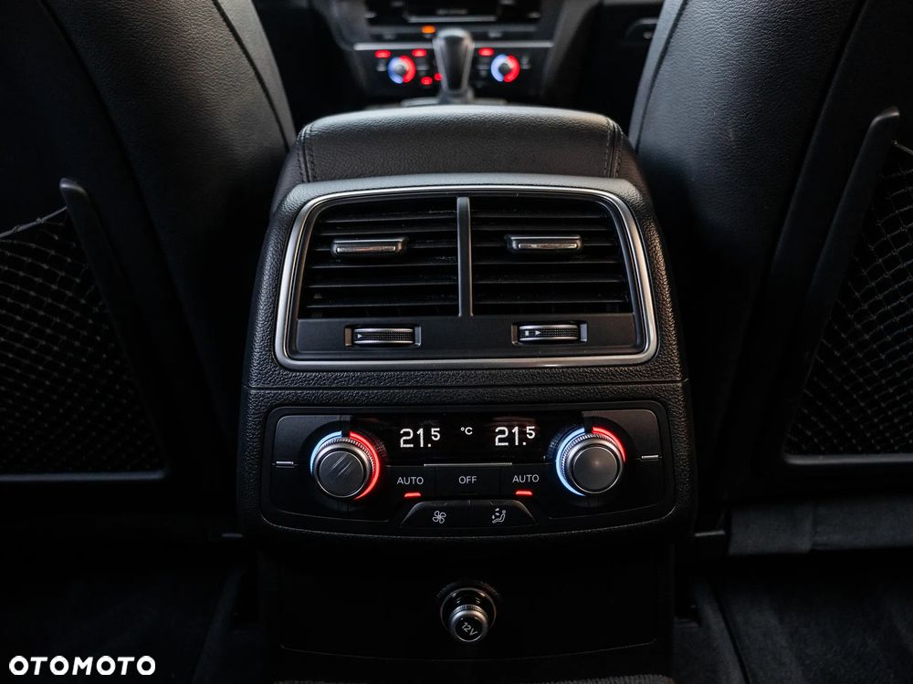 Audi A6 Avant - 27