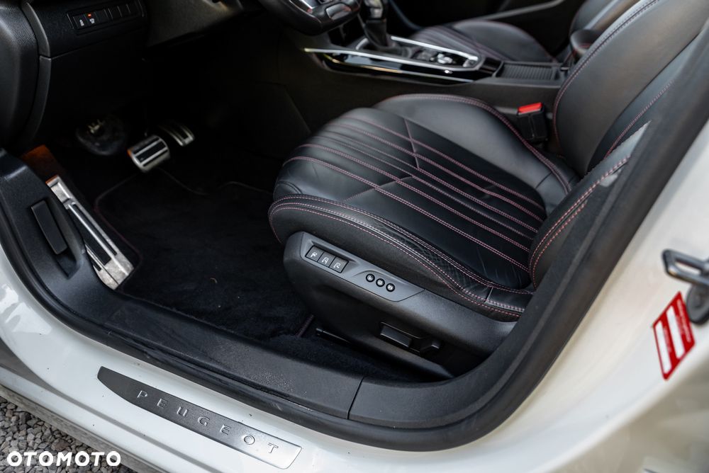 Peugeot 308 BlueHDi 150 EAT6 Stop & Start GT-Line Edition - 19
