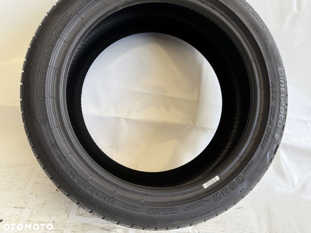 225/45/18 Pirelli Cinturato P7 All Season AO 94V (341) - 3