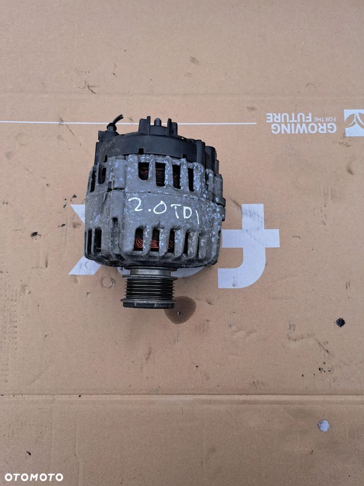 Alternator 2.0 tdi 03L903023F Volkswagen Audi Seat Skoda - 2