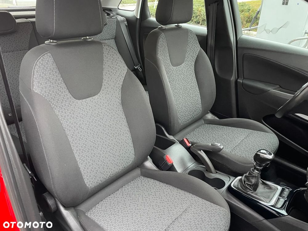 Opel Crossland X - 24