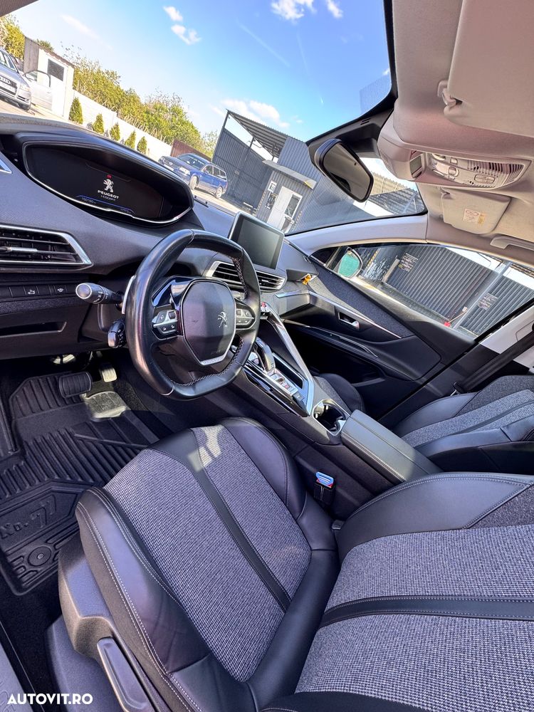 Peugeot 5008 BlueHDI 130 EAT8 Allure Pack - 4