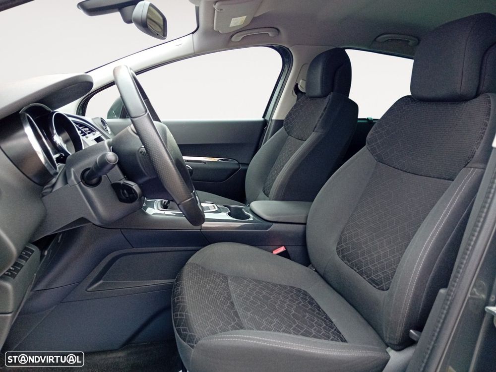 Peugeot 3008 1.6 BlueHDi Style — fotografia 9