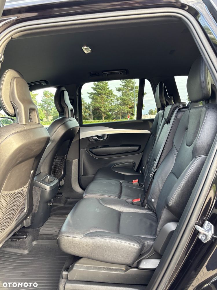 Volvo XC 90 D5 AWD Momentum - 12