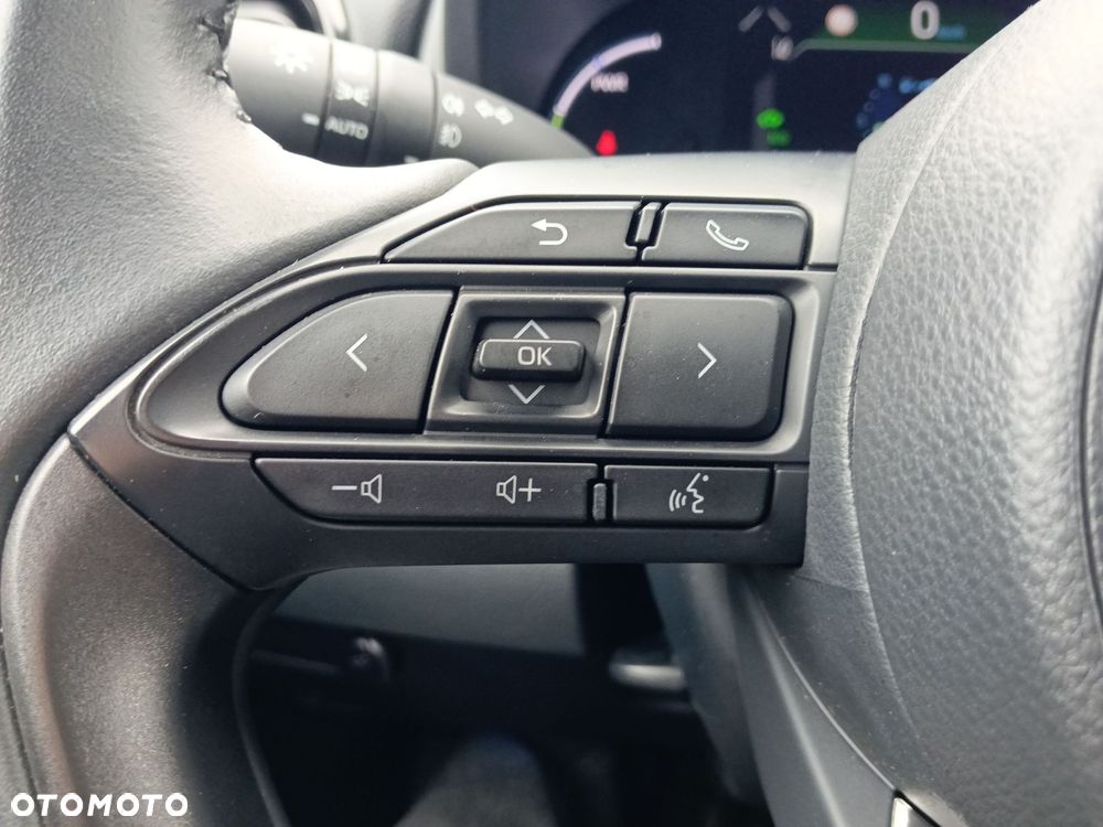 Toyota Yaris Cross Hybrid 1.5 Comfort - 17