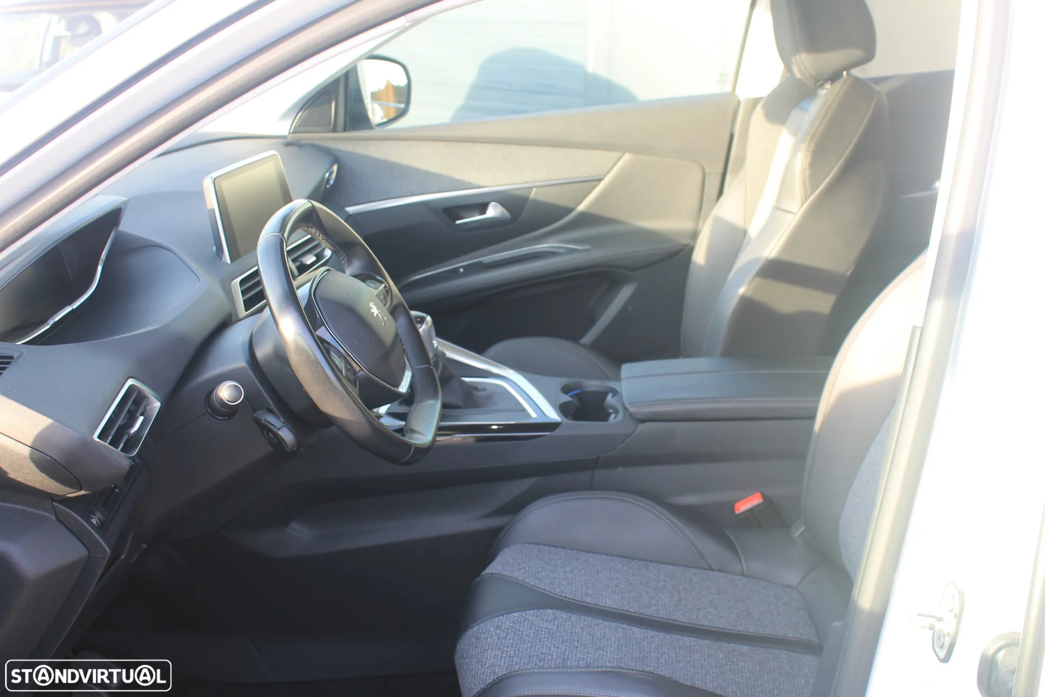 Peugeot 3008 1.5 BlueHDi Allure Pack - 10