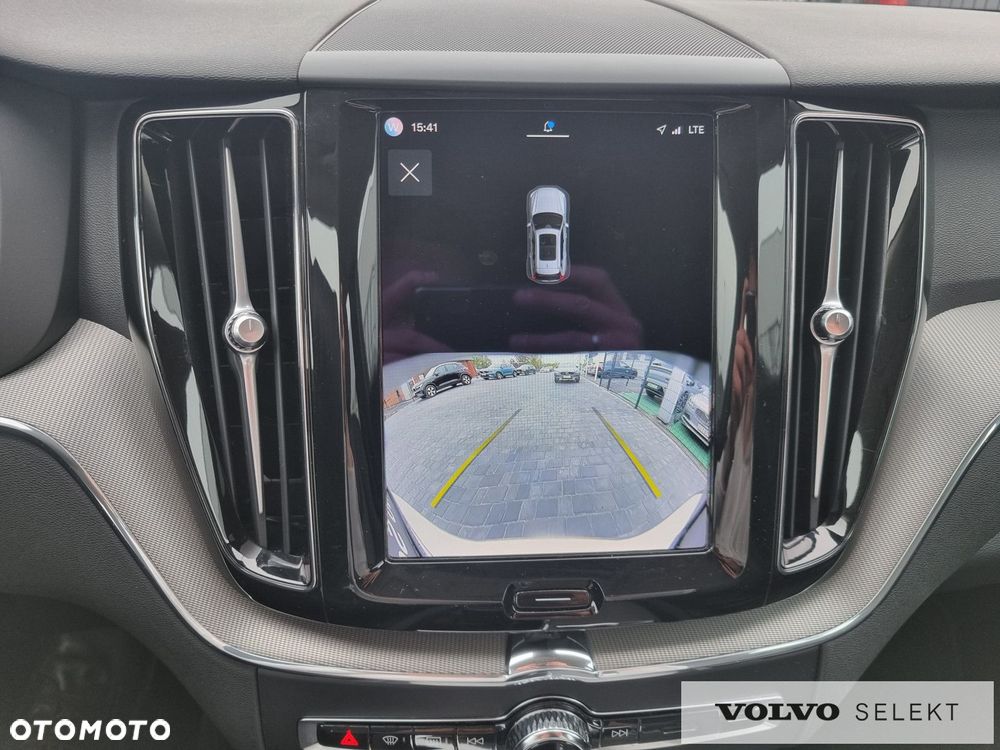 Volvo XC 60 - 30