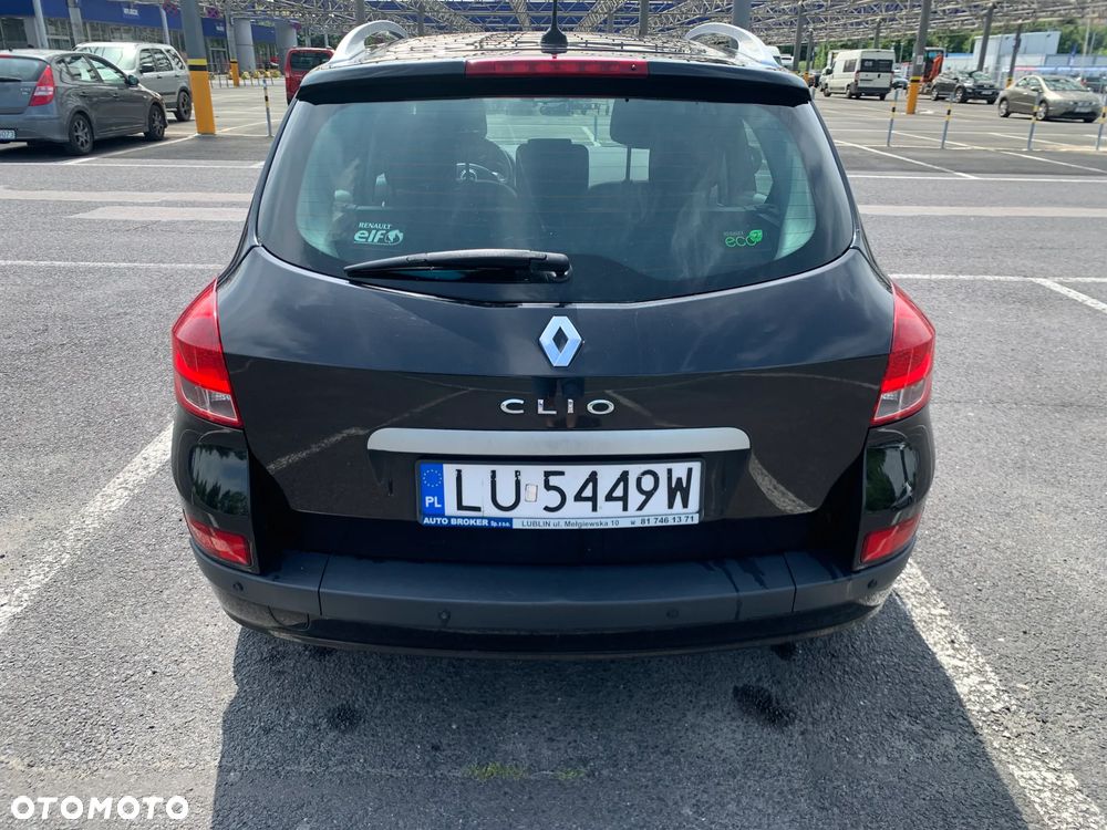 Renault Clio - 5