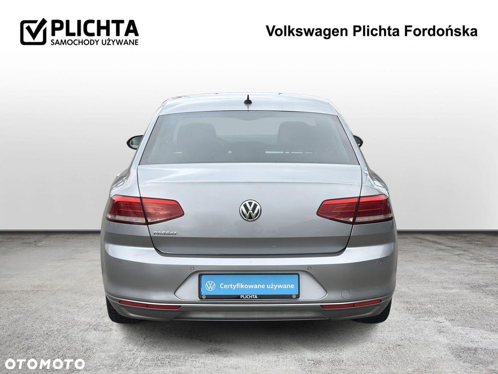 Volkswagen Passat 2.0 TDI SCR Comfortline DSG - 5