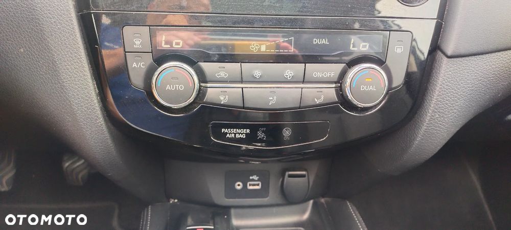 Nissan X-Trail 1.7 dCi Tekna 2WD - 17