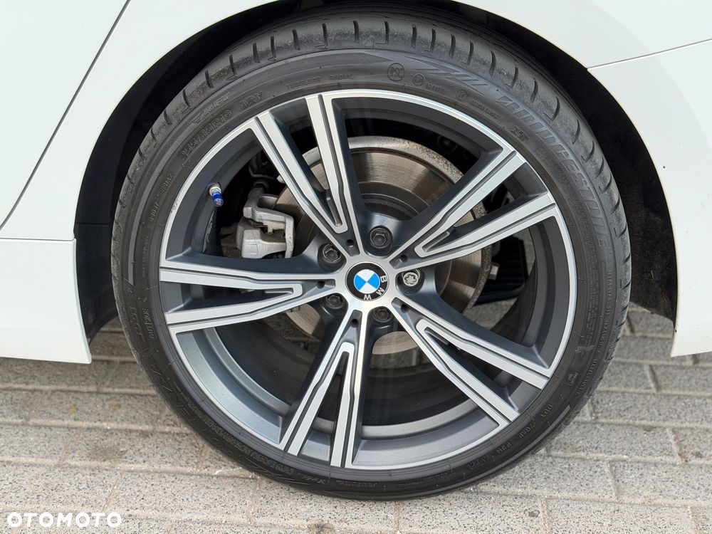 BMW Seria 3 320i Advantage - 9