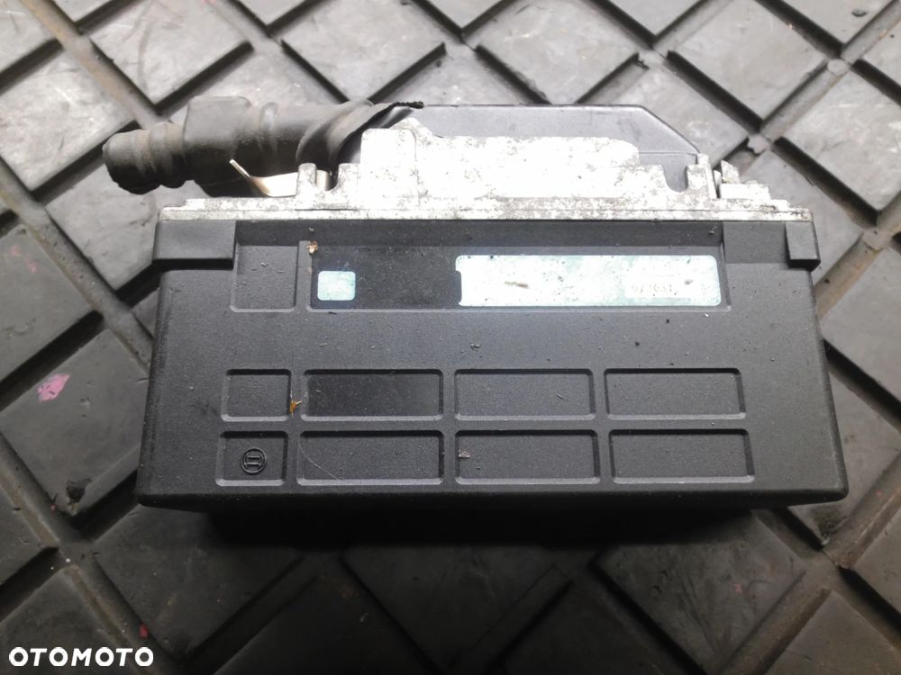 MERCEDES W124 2.0 D STEROWNIK SILNIKA 0055452132 0265101018 POSIADAM 3 SZT - 1