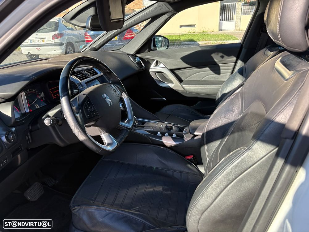 Citroën DS5 e-HDi 110 EGS6 SoChic - 9