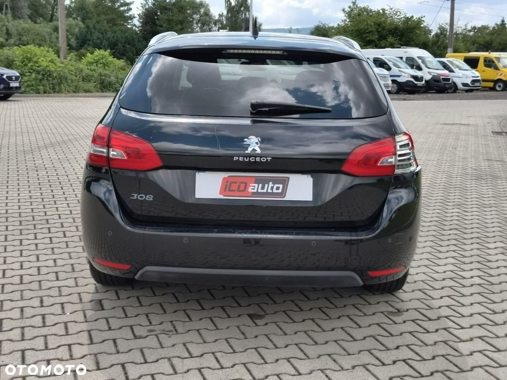 Peugeot 308 - 6