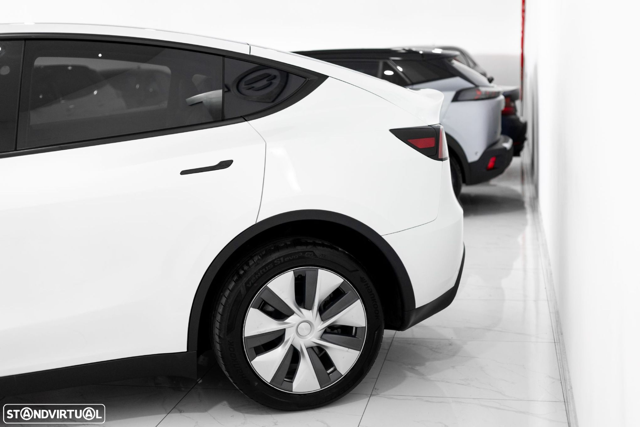 Tesla Model Y Long Range Tração Integral - 10