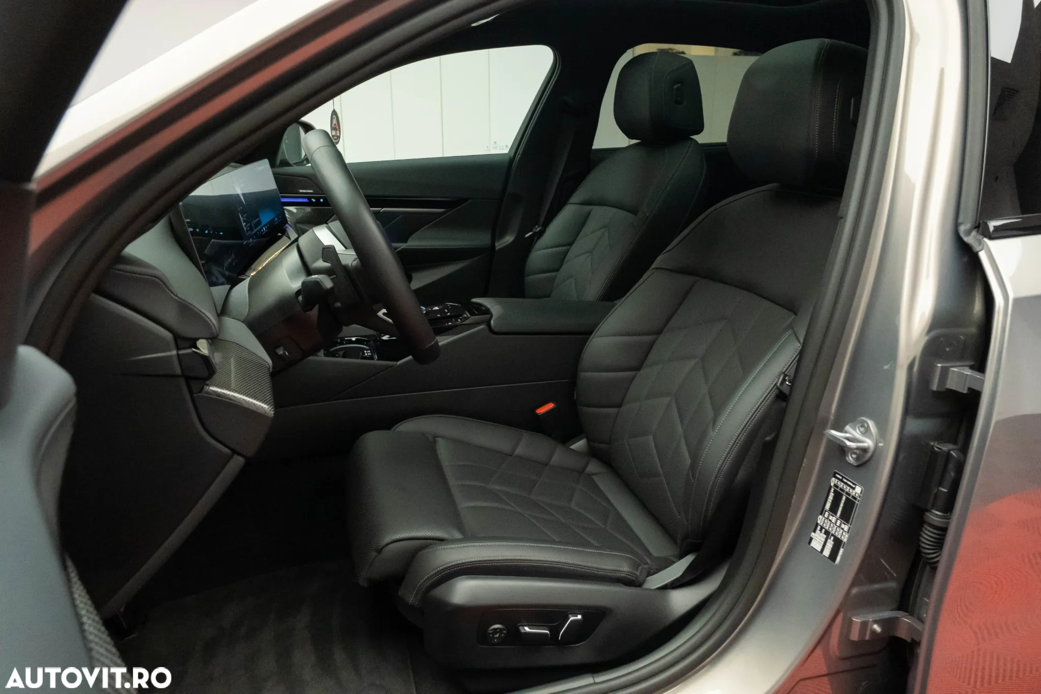 BMW Seria 5 520i Aut. - 12