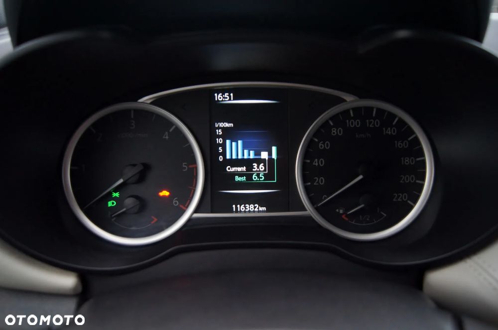 Nissan Micra 1.5 dCi Tekna - 26