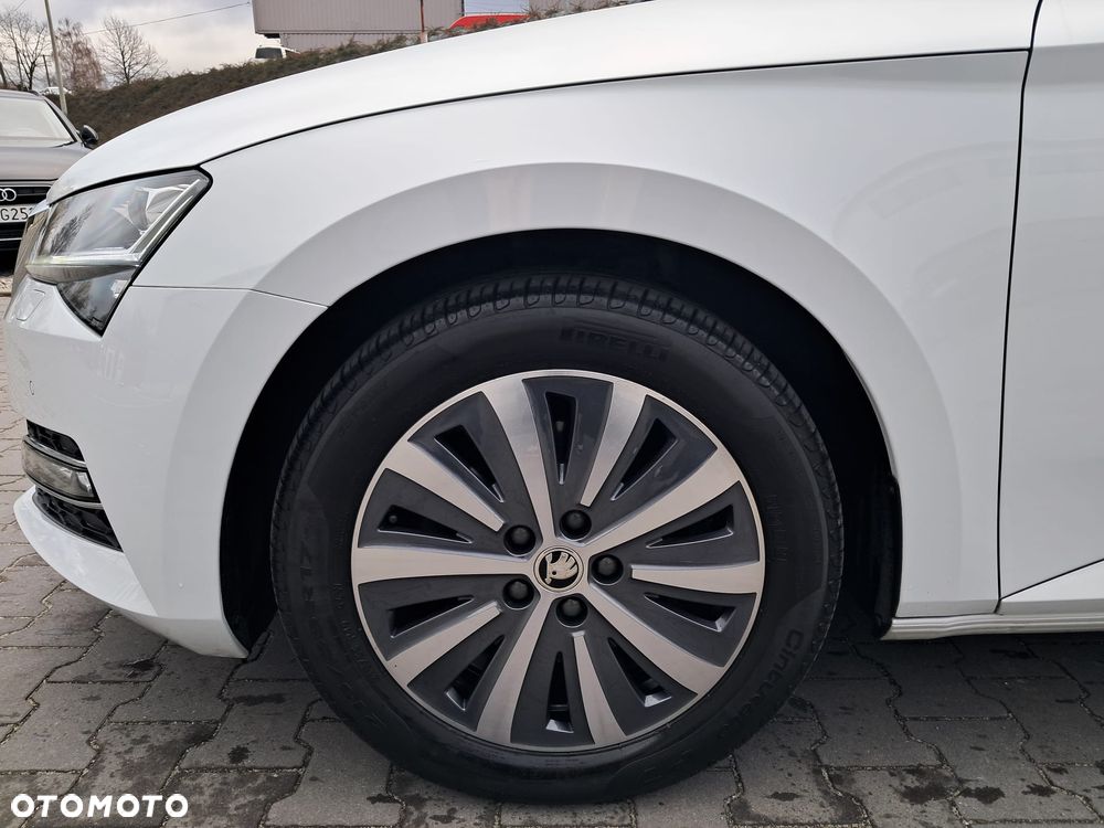 Skoda Superb 2.0 TSI Style DSG - 29