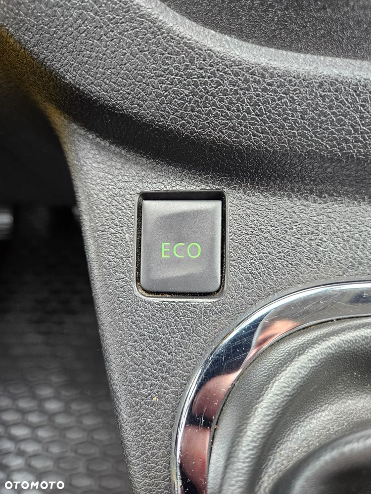 Opel VIVARO - 21