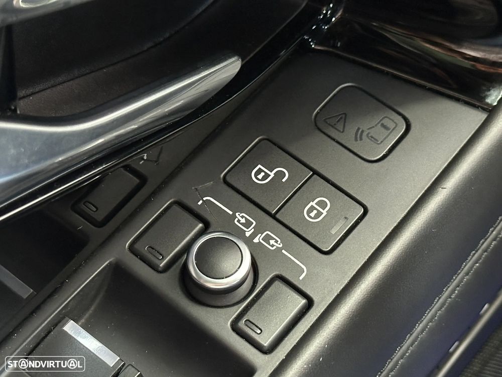 Land Rover Range Rover Evoque P250 R-Dynamic HSE - 34