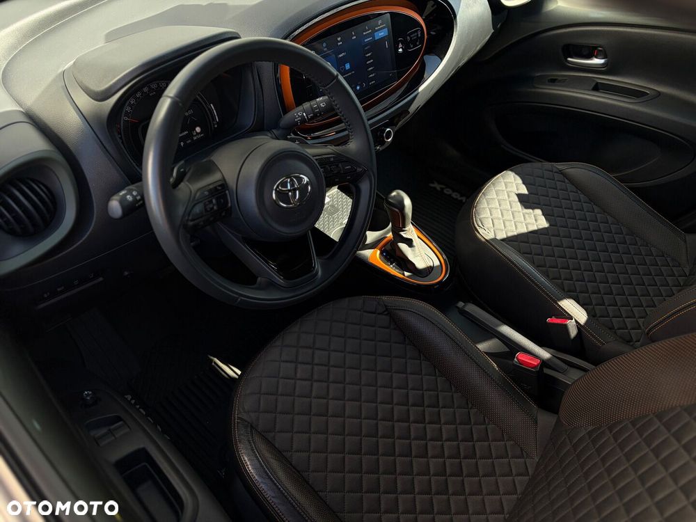 Toyota Aygo X 1.0 VVT-i Limited CVT - 15