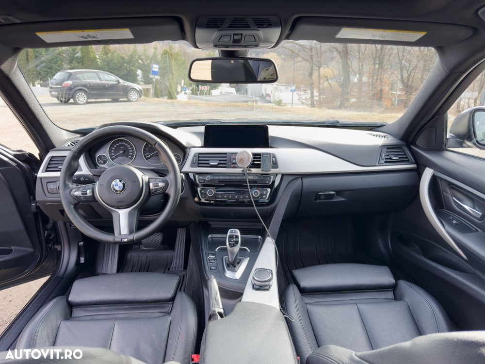 BMW Seria 3 320i xDrive Sport-Aut. Sport Line - 16