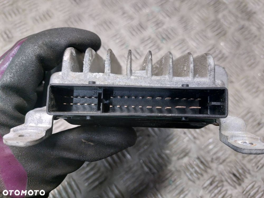 WZMACNIACZ RADIA BOSE ALFA ROMEO GT I 00606833250 - 4