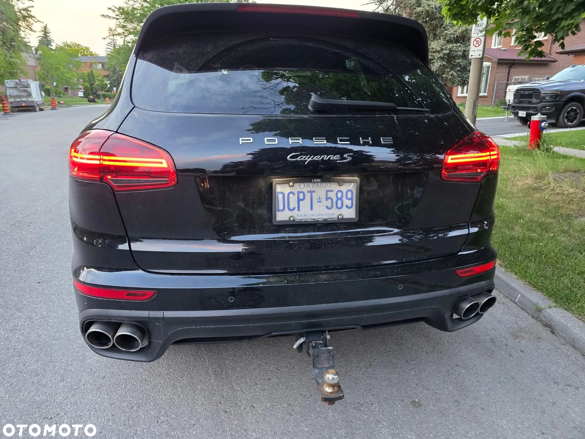 Porsche Cayenne - 2