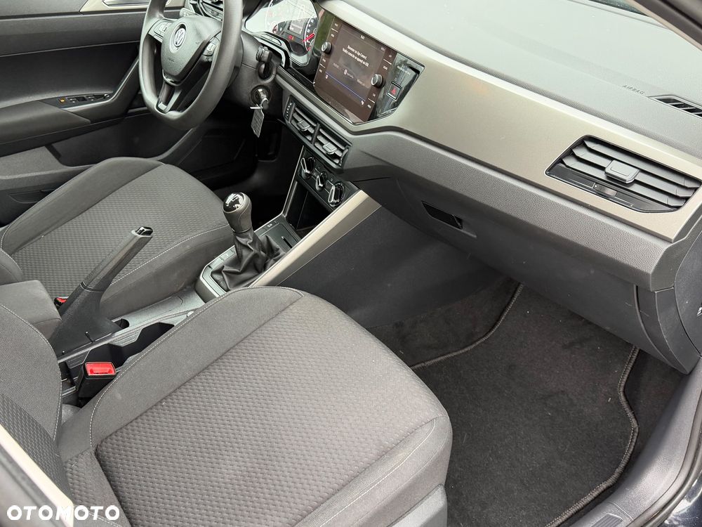 Volkswagen Polo 1.0 TSI OPF ACTIVE - 17