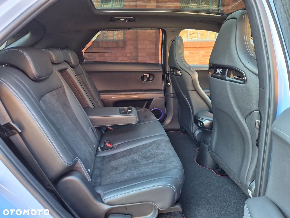 Hyundai IONIQ 5 - 12