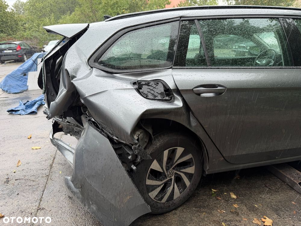 Volkswagen Passat Variant 1.5 TSI EVO Business DSG - 6