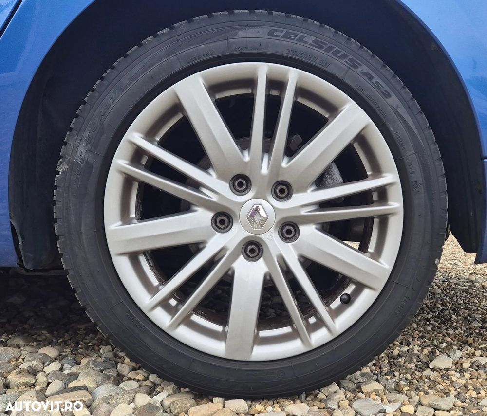 Renault Megane ENERGY dCi 110 Start & Stopp Bose Edition - 9